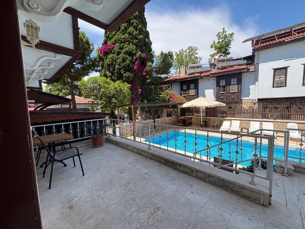 Urcu Hotel Balkon Oda