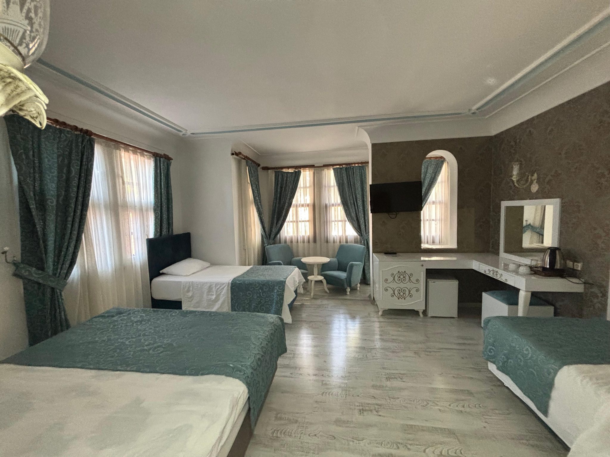 WhatsApp Image 2026-01-14 at 11.25.36