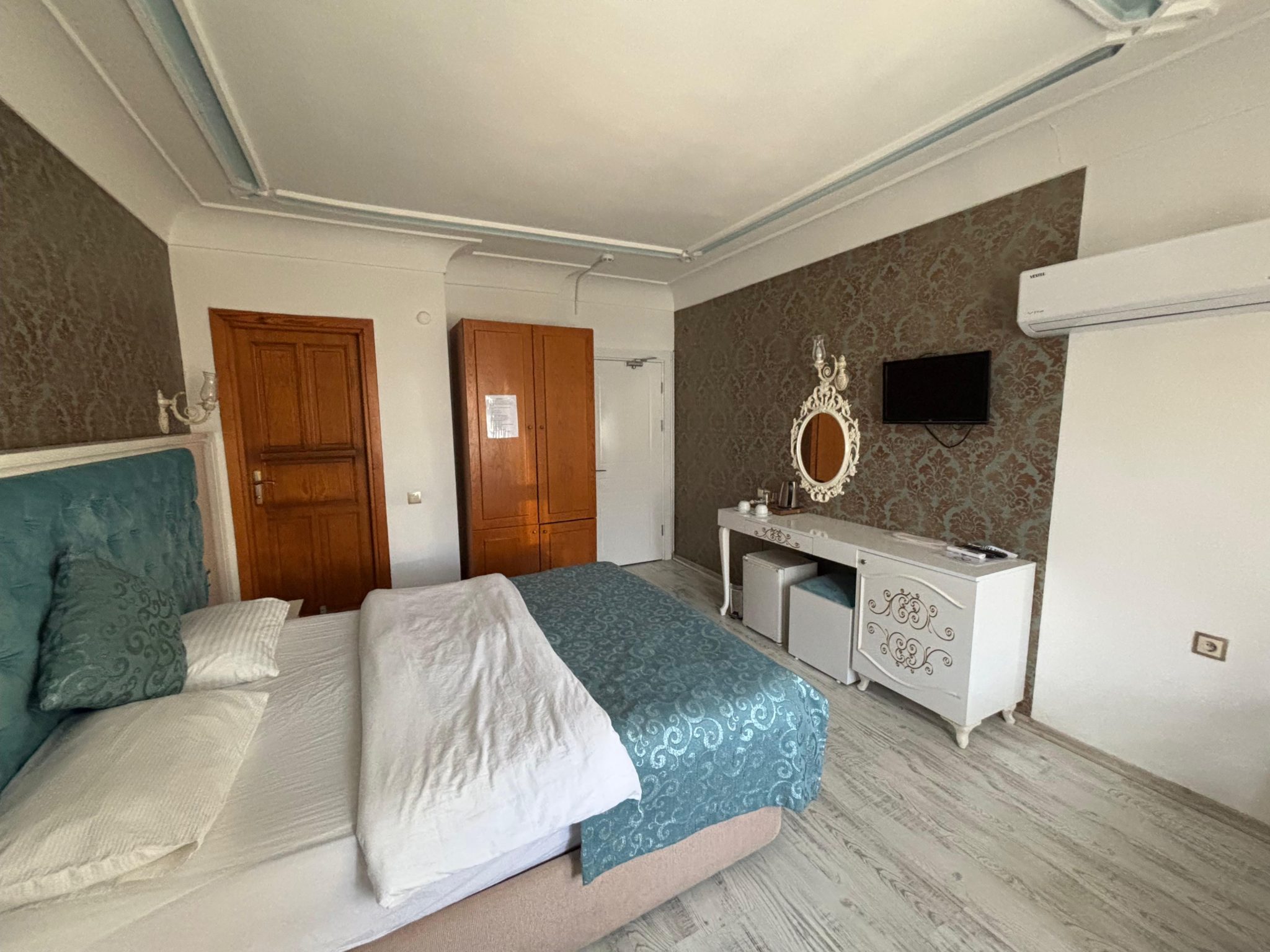 WhatsApp Image 2026-03-09 at 11.29.23 (1)